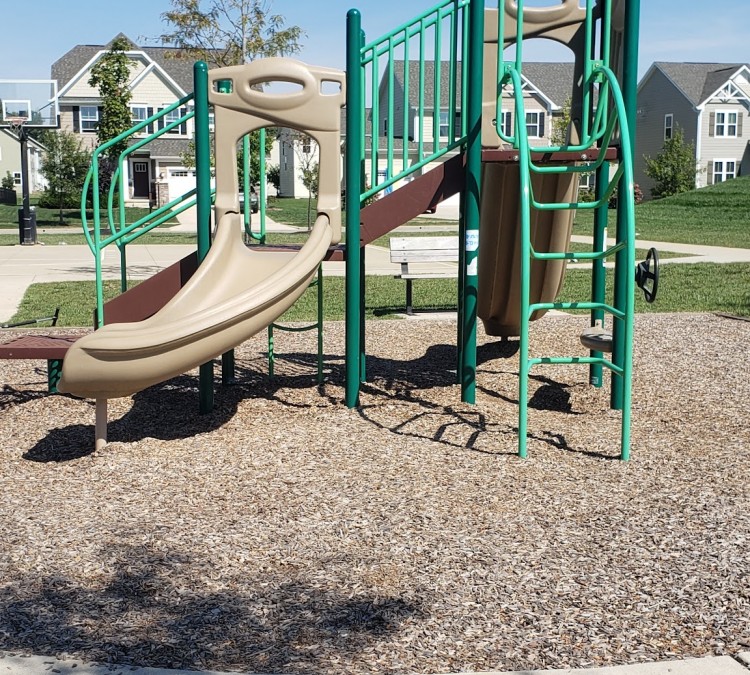 belmont-place-park-and-playground-photo